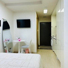 Seoul Sillim Property